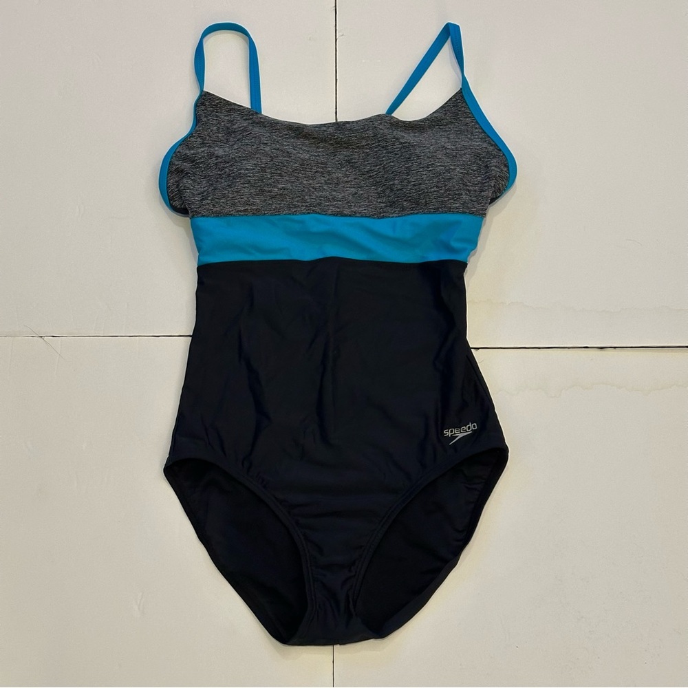 Speedo SwimSuit Women’s One Piece SwimSuit Size 6